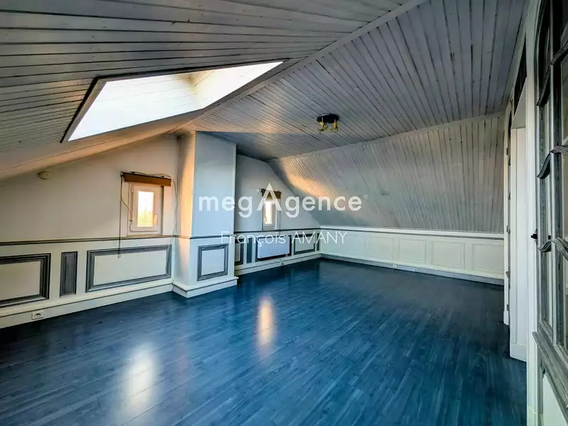 Maison, 350 m²