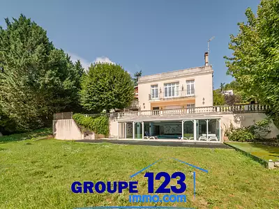 Maison, 342 m²