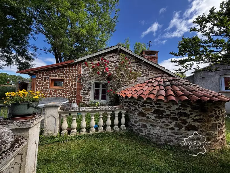 Maison, 98 m²