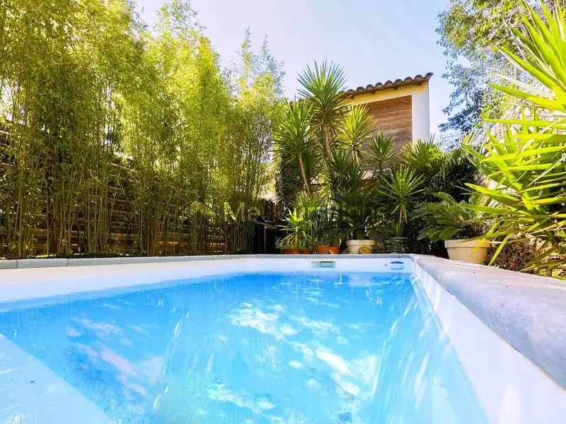 Maison, 190 m²