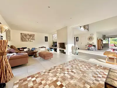 Maison, 190 m²