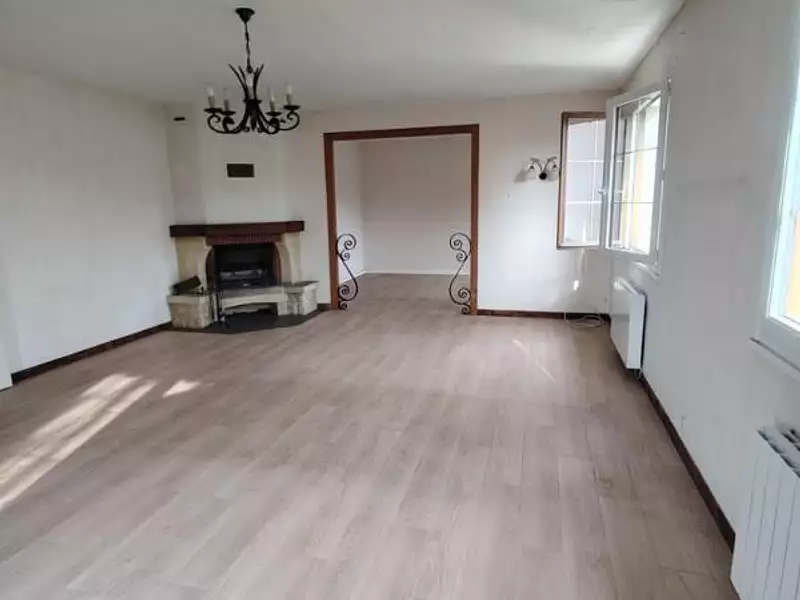 Maison, 180 m²