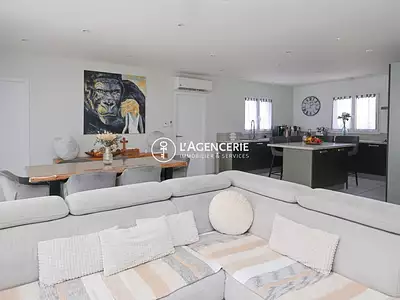 Maison, 121 m²