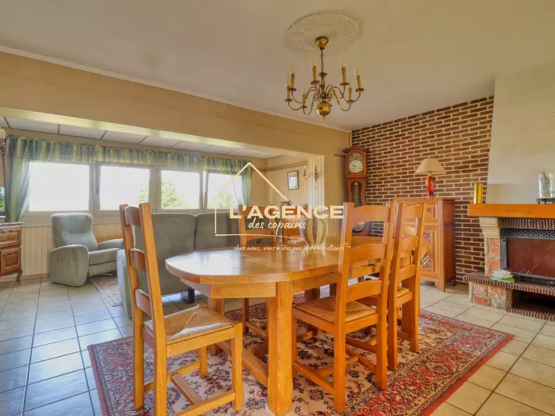 Maison, 102 m²