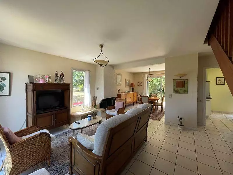 Maison, 98 m²