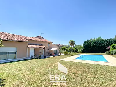 Maison, 288 m²