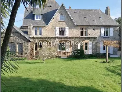 Maison, 327 m²