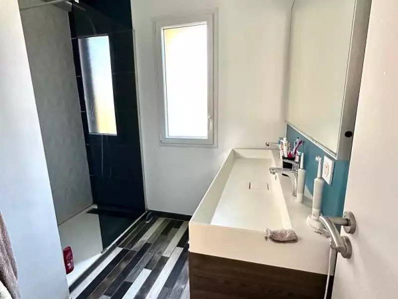 Maison, 130 m²
