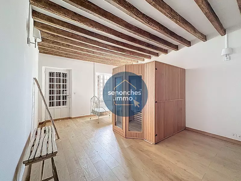 Maison, 330 m²
