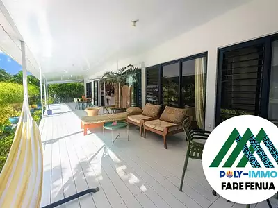 Maison, 254 m²