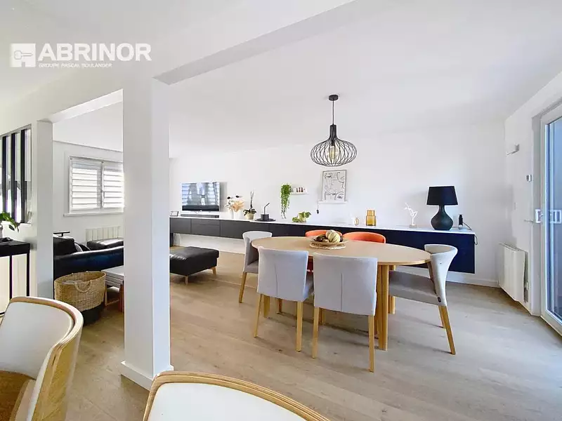 Maison, 89 m²