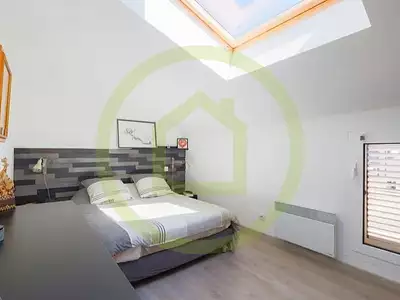 Maison, 215 m²