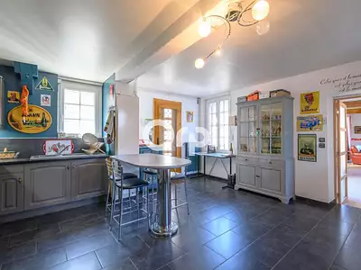 Maison, 147 m²