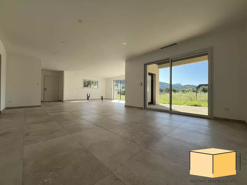 Maison, 147 m²
