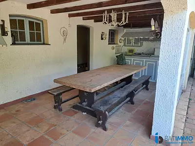 Maison, 200 m²