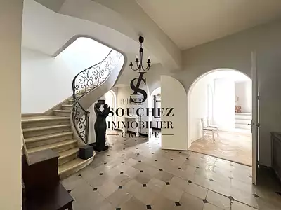 Maison, 307 m²