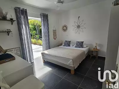 Maison, 230 m²