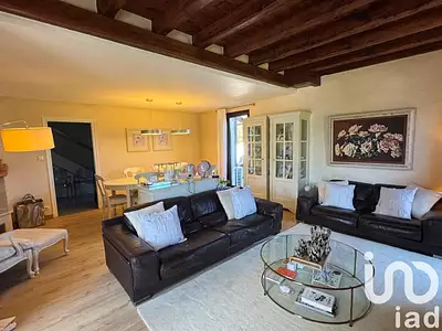 Maison, 167 m²