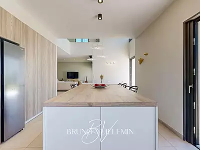 Maison, 190 m²