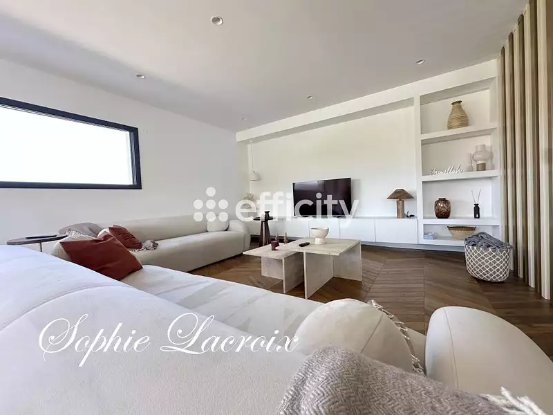 Maison, 191 m²