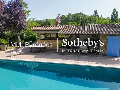 Maison, 301 m²