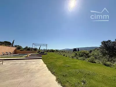 Maison, 280 m²