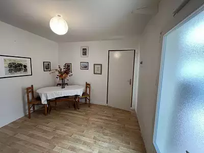 Maison, 196 m²