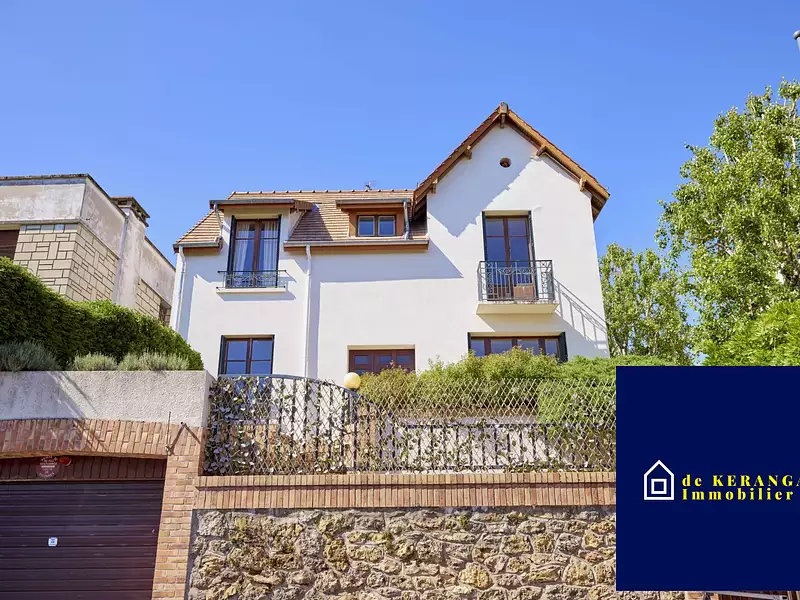 Maison, 143 m²