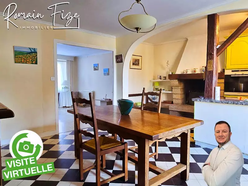 Maison, 163 m²