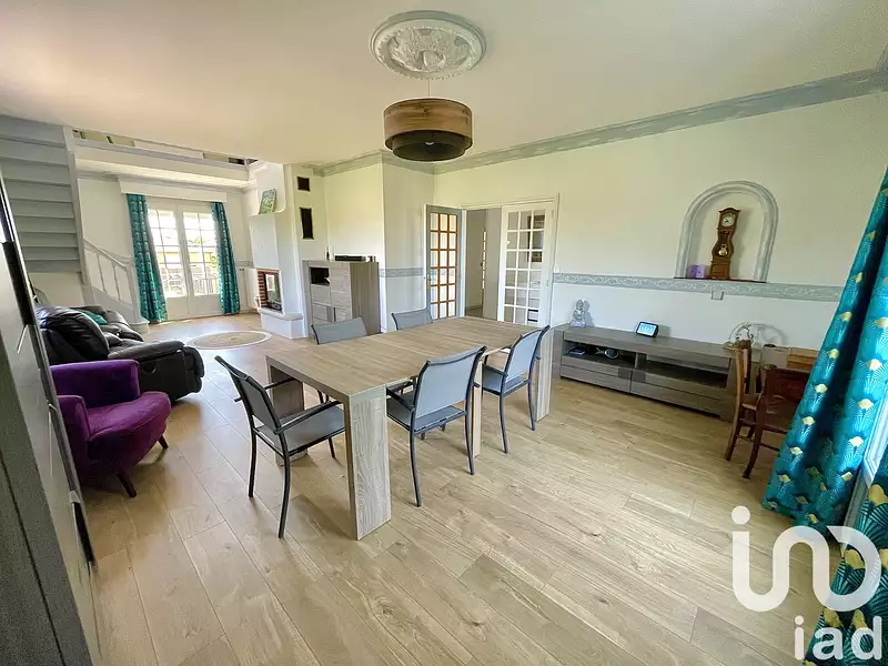 Maison, 232 m²