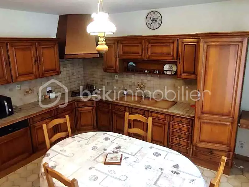 Maison, 193 m²