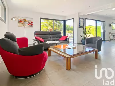 Maison, 143 m²