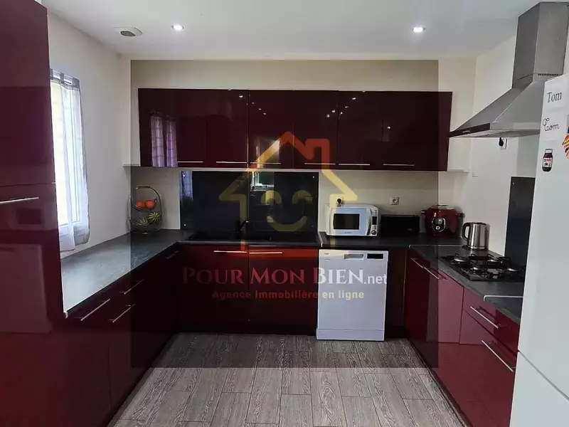 Maison, 174 m²