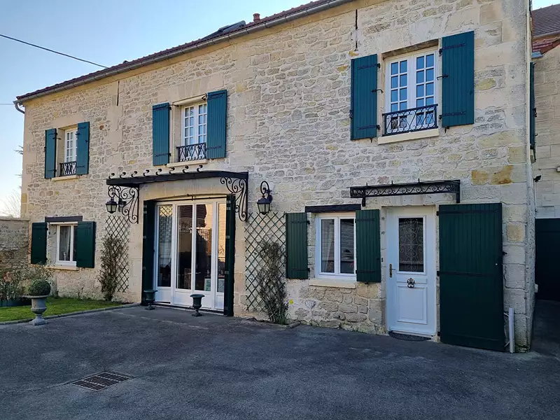 Maison, 290 m²
