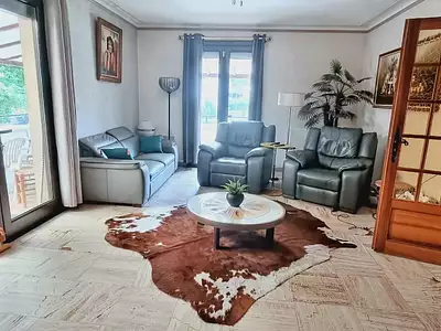Maison, 230 m²