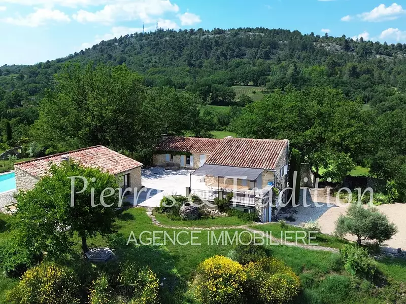Maison, 249 m²
