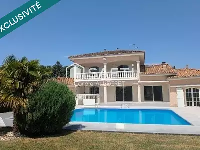Maison, 180 m²