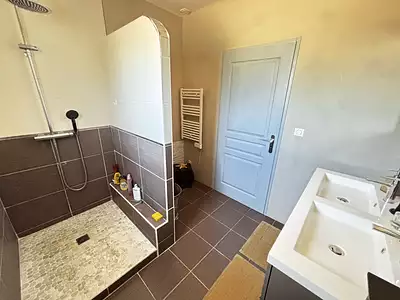Maison, 200 m²