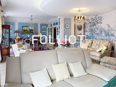 Appartement, 210,84 m²