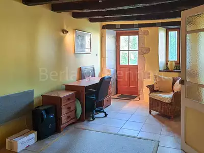 Maison, 216 m²