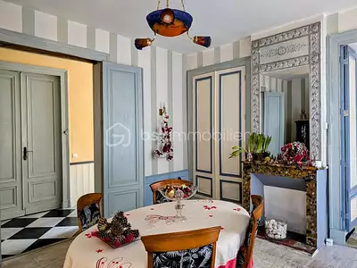Maison, 250 m²