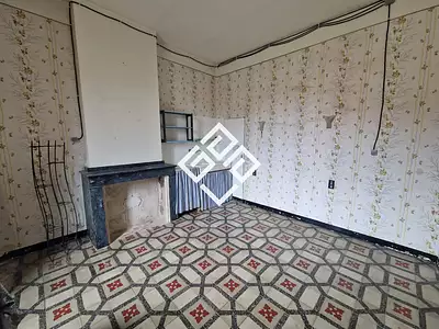 Maison, 275 m²