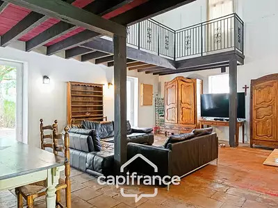 Maison, 330 m²