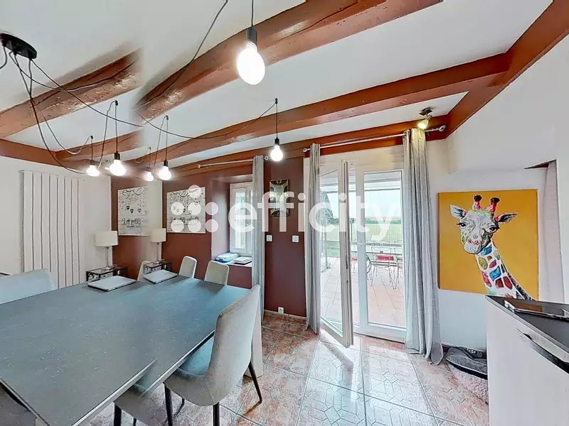 Maison, 245 m²