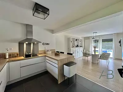 Maison, 105 m²
