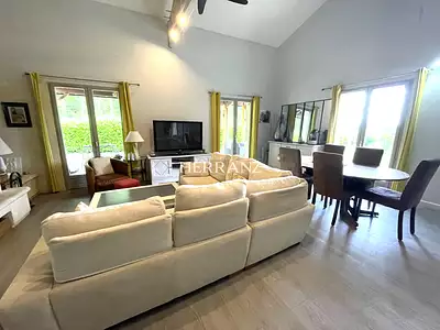 Maison, 127 m²