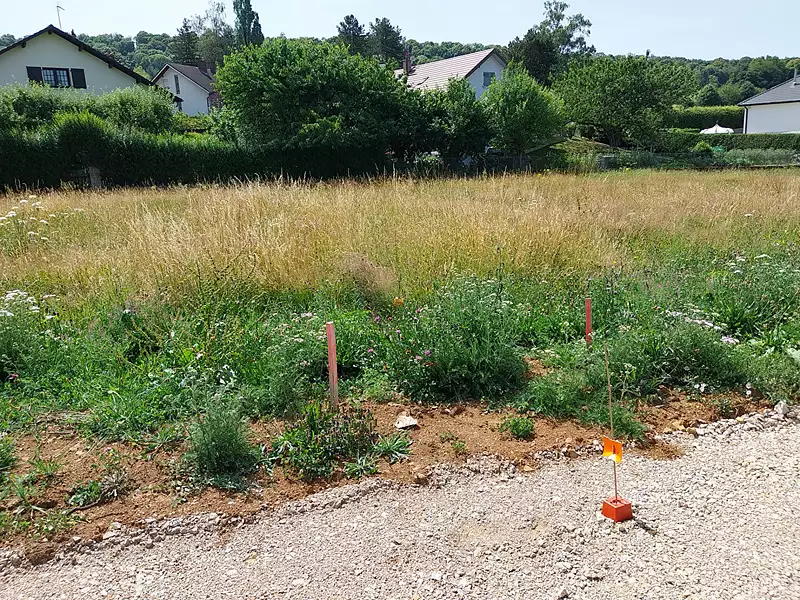Terrain, 746 m²