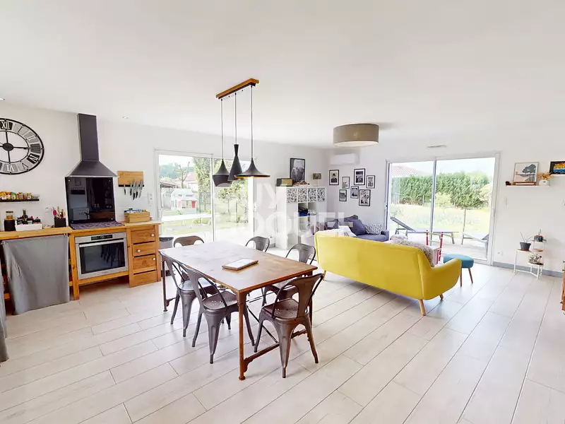 Maison, 87 m²