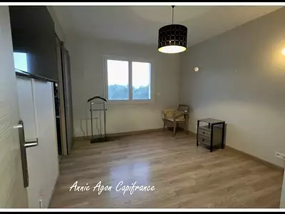 Maison, 145 m²