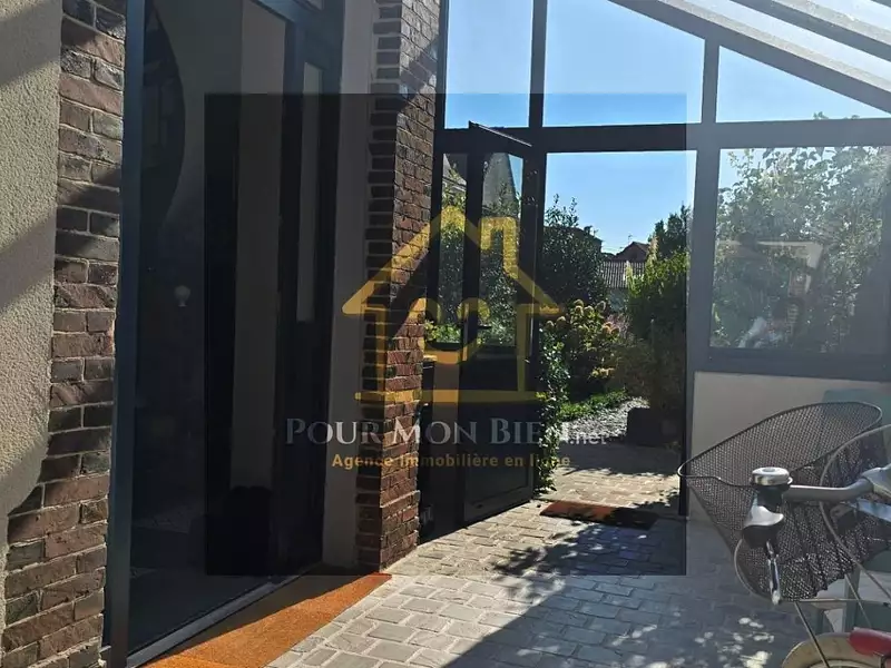 Maison, 210 m²